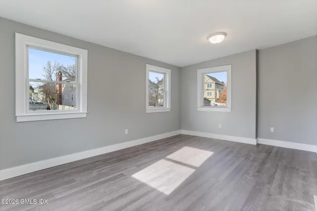 $2,900 | 35 Euclid Avenue, Unit B, Stamford, CT 06902