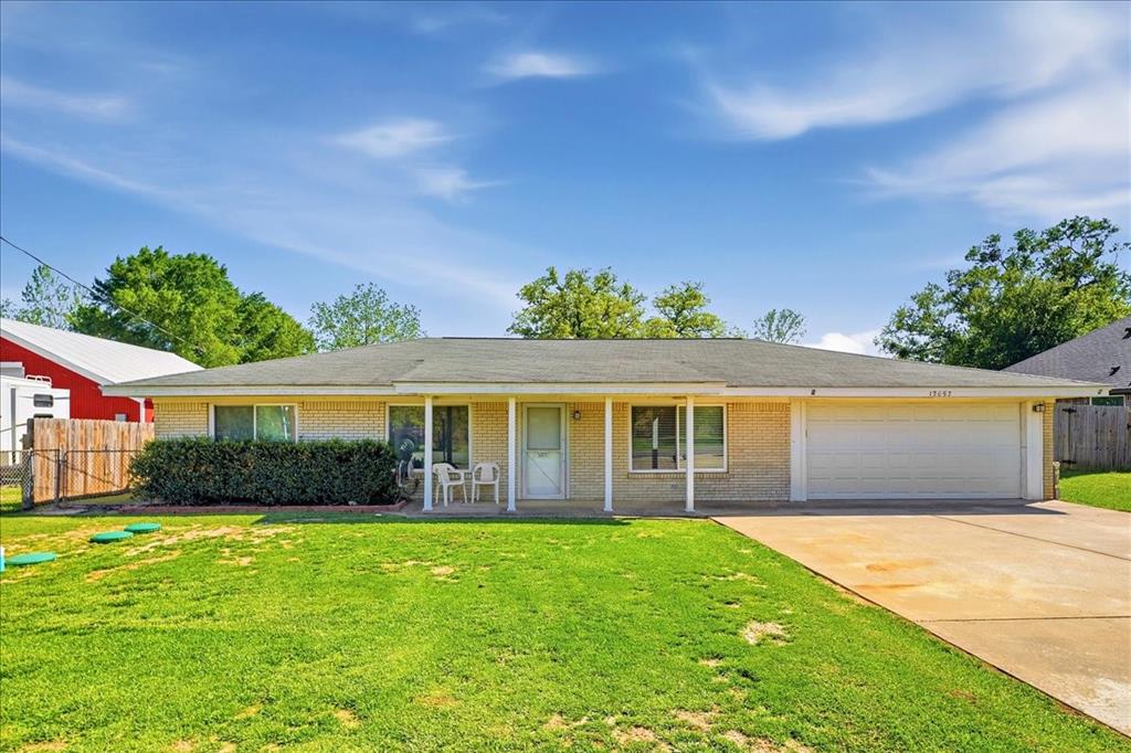 12657 Alma Street Tyler, TX 75704 - Photo 35 of 36 a front view of house with yard