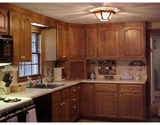 66 Dobson Road Braintree, MA 02184 - Photo 3 of 7 Gallery Image 3
