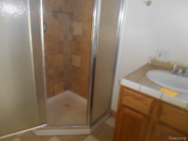 1920 King Road Lapeer, MI 48446 - Photo 11 of 11 1920 King (43).jpg