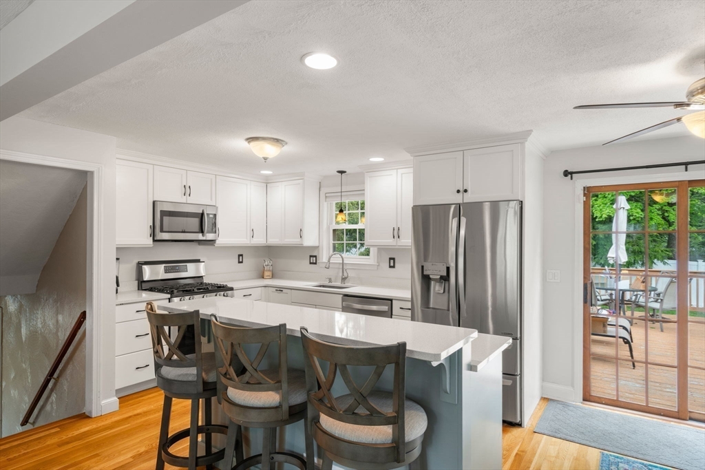 2 Forbes Road Canton, MA 02021 - Photo 3 of 31