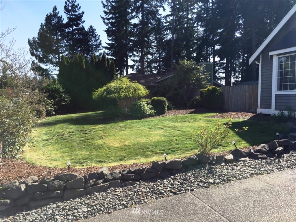 11112 222nd Ave Court East Buckley, WA 98321 - Photo 3 of 16