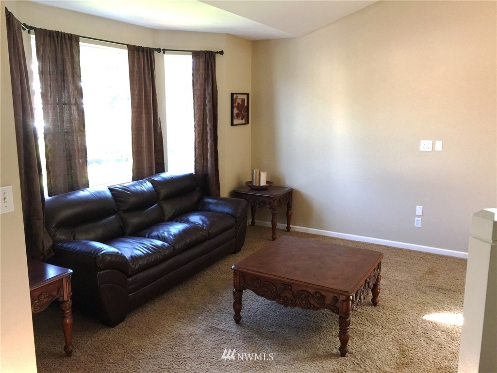 11112 222nd Ave Court East Buckley, WA 98321 - Photo 6 of 16