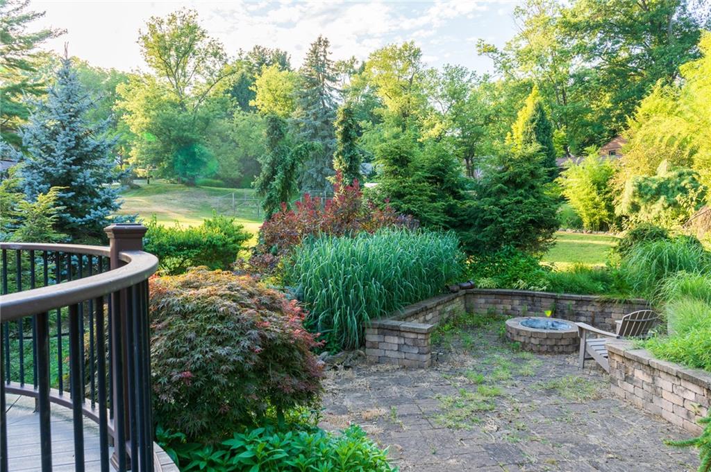 2450 Lytle Road Bethel Park, PA 15102 - Photo 21 of 50 Fire pit