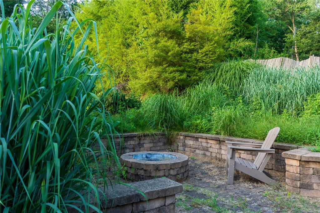 2450 Lytle Road Bethel Park, PA 15102 - Photo 23 of 50 Gallery Image 23