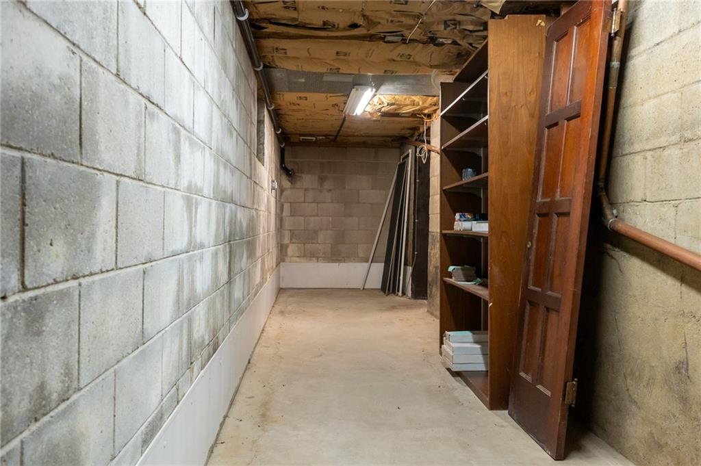 2450 Lytle Road Bethel Park, PA 15102 - Photo 47 of 50 Storage area