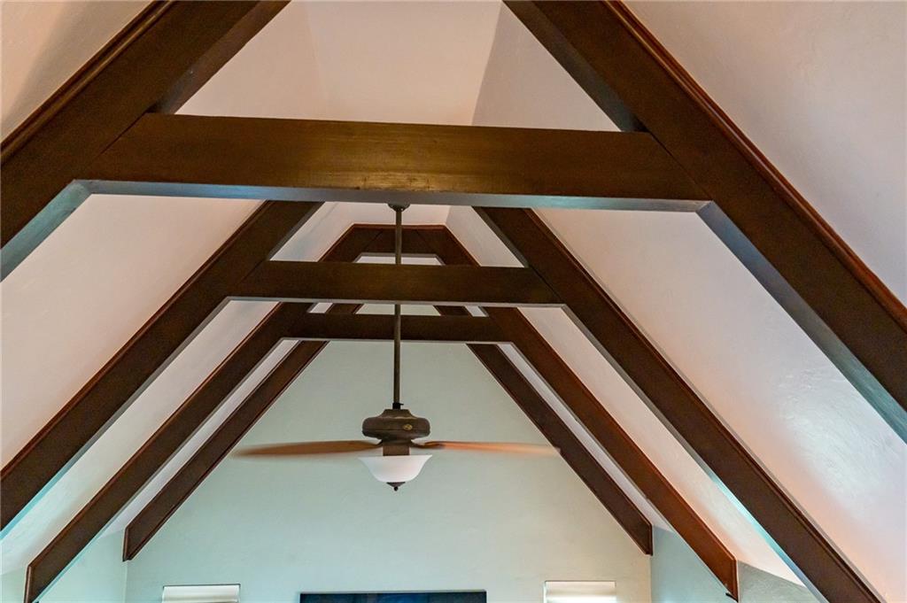 2450 Lytle Road Bethel Park, PA 15102 - Photo 10 of 50 Exposed beams