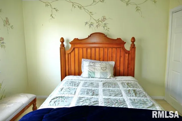 $167,900 | 3821 North Kathy Lane, Peoria, IL 61615