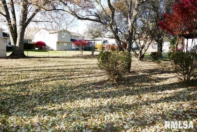 $167,900 | 3821 North Kathy Lane, Peoria, IL 61615