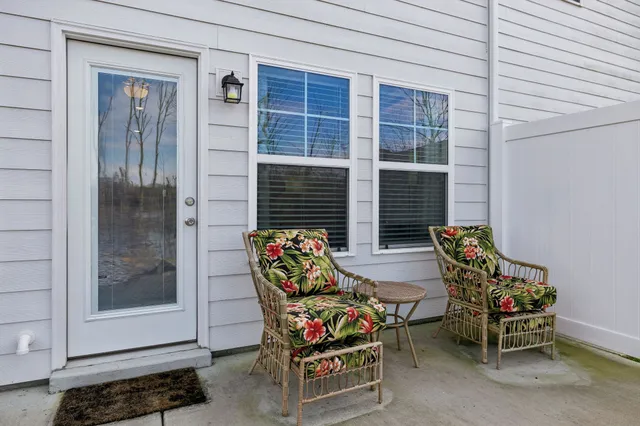 a view of a house with outdoor space