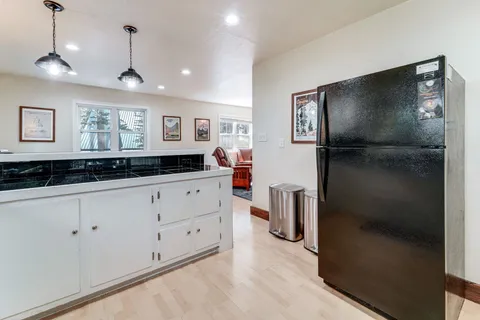 $875,000 | 11495 St Bernard Drive, Truckee, CA 96161