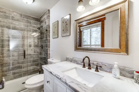 $875,000 | 11495 St Bernard Drive, Truckee, CA 96161