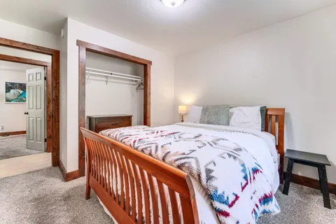 $875,000 | 11495 St Bernard Drive, Truckee, CA 96161