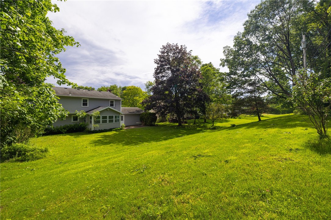37 Heatherwood Road Perinton, NY 14450 - Photo 39 of 42
