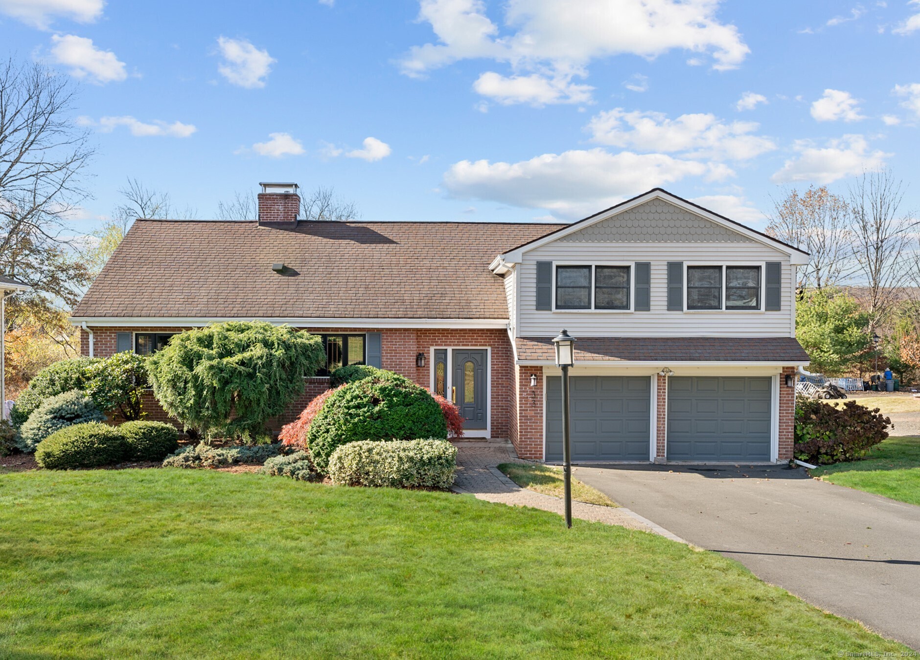 33 Howland Road West Hartford, CT 06107 - Photo 1 of 1
