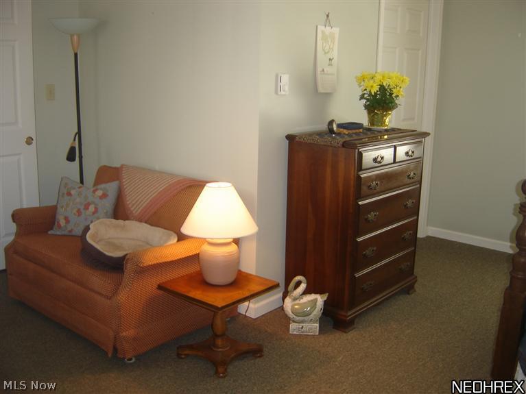 3182 Tallmadge Road Kent, OH 44240 - Photo 16 of 24 Gallery Image 16