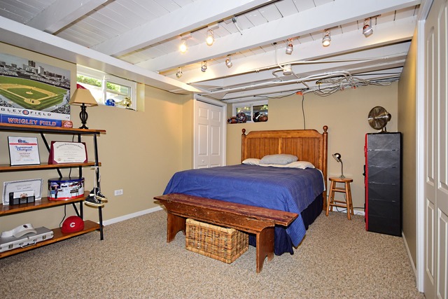 311 Shenstone Road Riverside, IL 60546 - Photo 19 of 24
