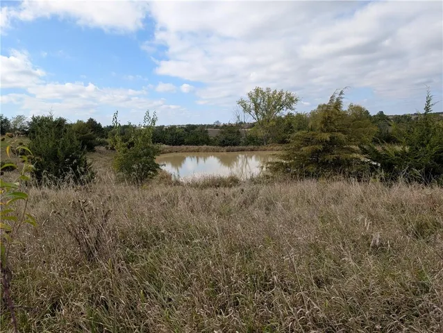 $480,000 | East 280th Street, Ridgeway, MO 64481