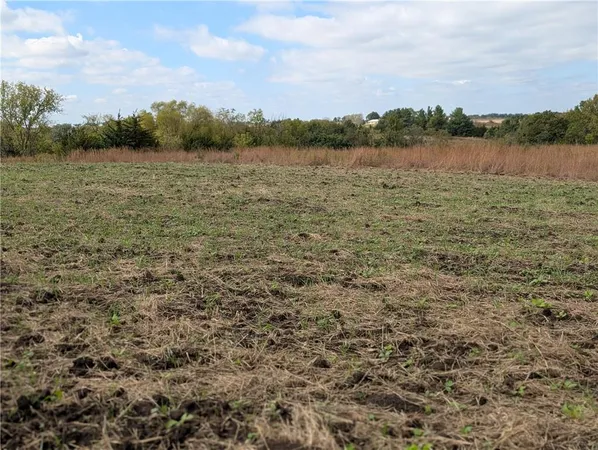 $440,000 | East 280th Street, Ridgeway, MO 64481