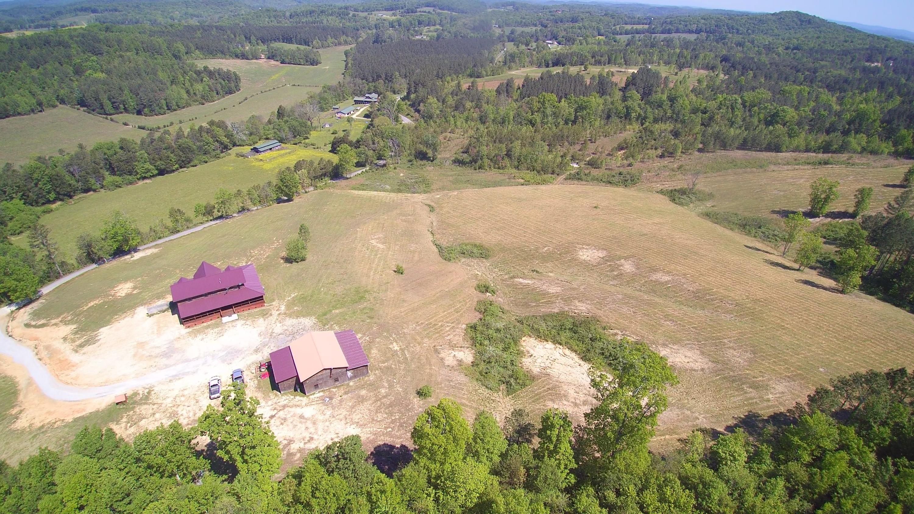4470 Lynn Road Philadelphia, TN 37846 - Photo 37 of 39 behind home to front