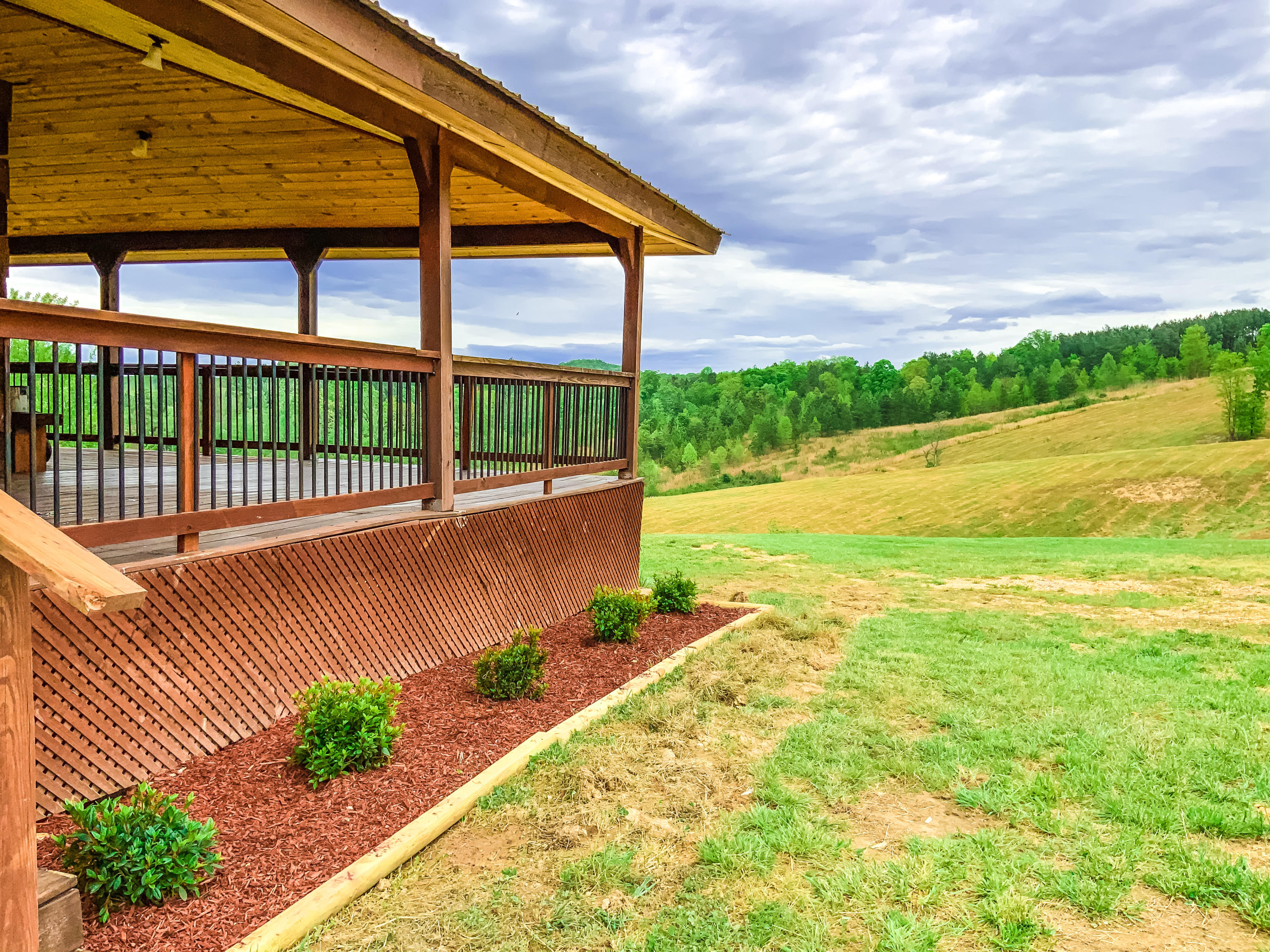 4470 Lynn Road Philadelphia, TN 37846 - Photo 5 of 39 7FC3C208-B779-43B2-9BC7-9B079444851A