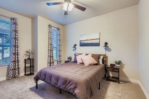 $489,900 | 19004 Mariners Point, Point Venture, TX 78645