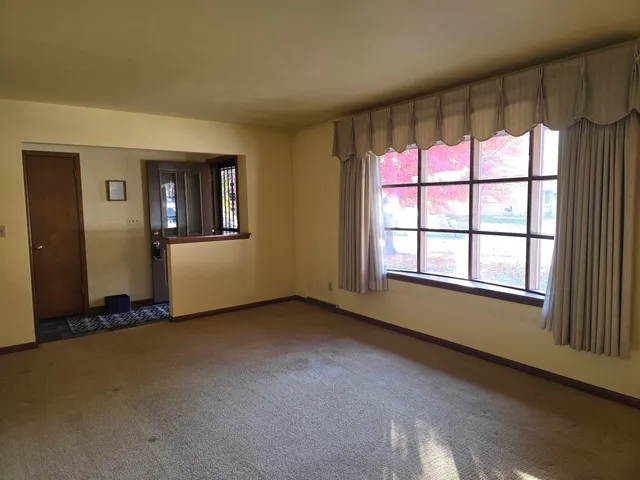 $209,900 | 3215 Pecan Street, Rockford, IL 61114