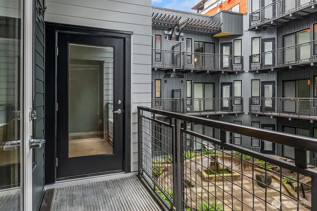 $475,000 | 1410 East Pine Street, Unit W224, Seattle, WA 98122