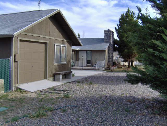 18525 Jerry Holbrook Road Peeples Valley, AZ 86332 - Photo 2 of 4 Additional Photo