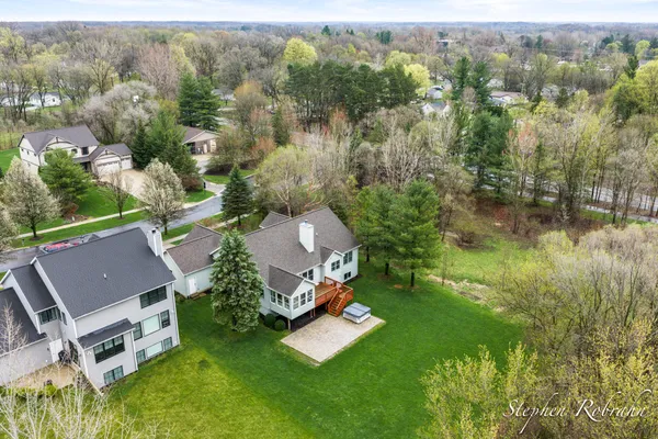 $729,900 | 707 Village Springs Drive Southeast, Ada, MI 49301