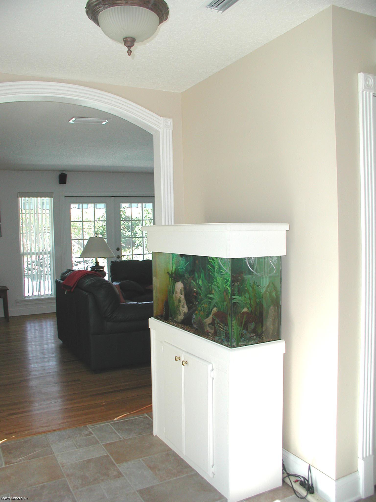 79 Shell Street Atlantic Beach, FL 32233 - Photo 12 of 20 Foyer