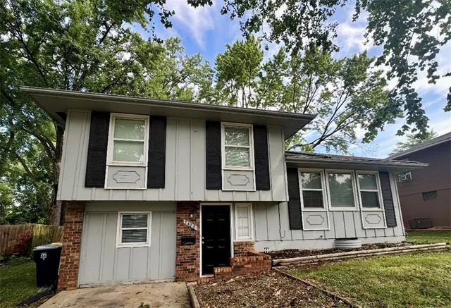 $200,000 | 7408 East 117th Place, Kansas City, MO 64134