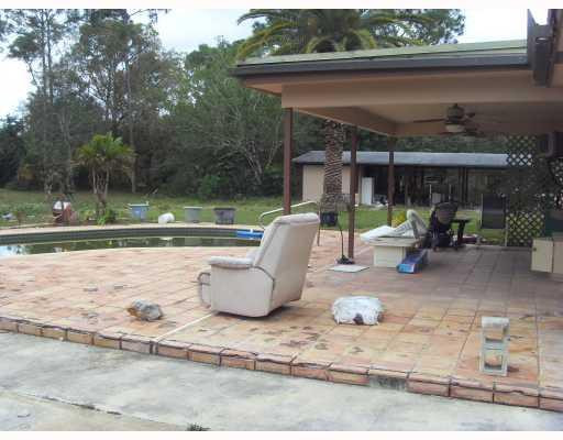 14876 22nd Road North Loxahatchee, FL 33470 - Photo 7 of 10 Patio/Deck