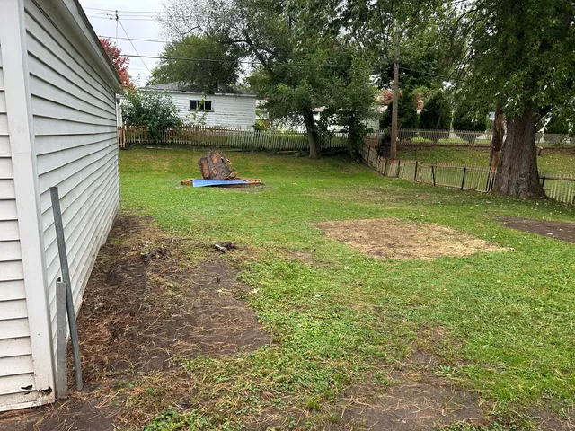 $149,900 | 29715 Walnut Street, Flat Rock, MI 48134