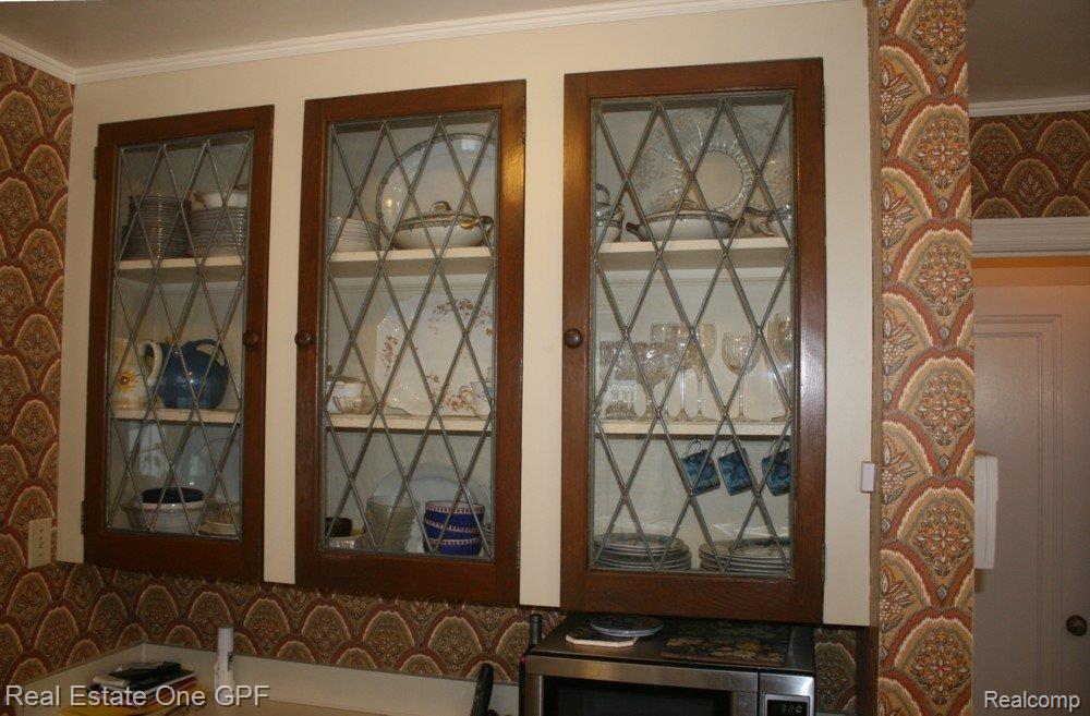 4631 Audubon Road Detroit, MI 48224 - Photo 8 of 17 8 Breakfast.jpg