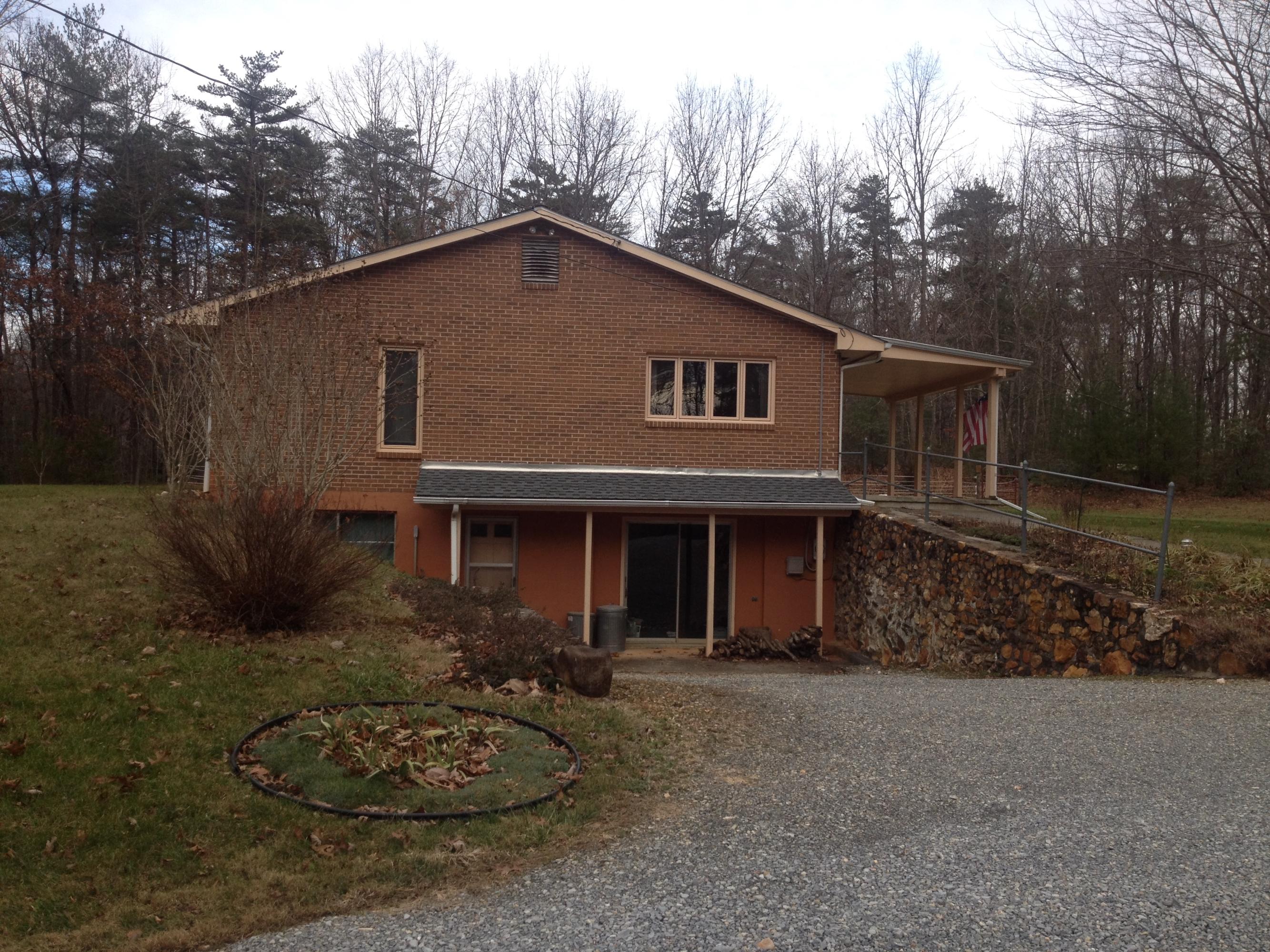 5246 Alean Road Boones Mill, VA 24065 - Photo 3 of 31 Side