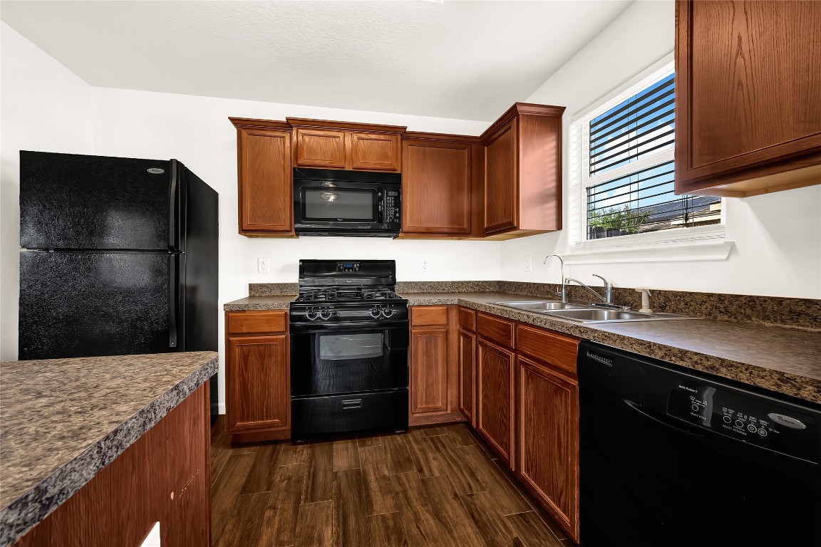 26919 Springflight Lane Hockley, TX 77447 - Photo 5 of 24