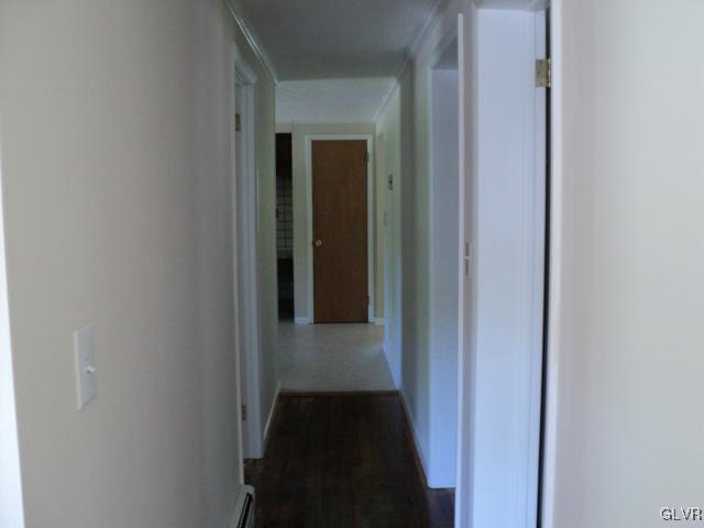 392 Shooktown Road Bangor, PA 18013 - Photo 9 of 19