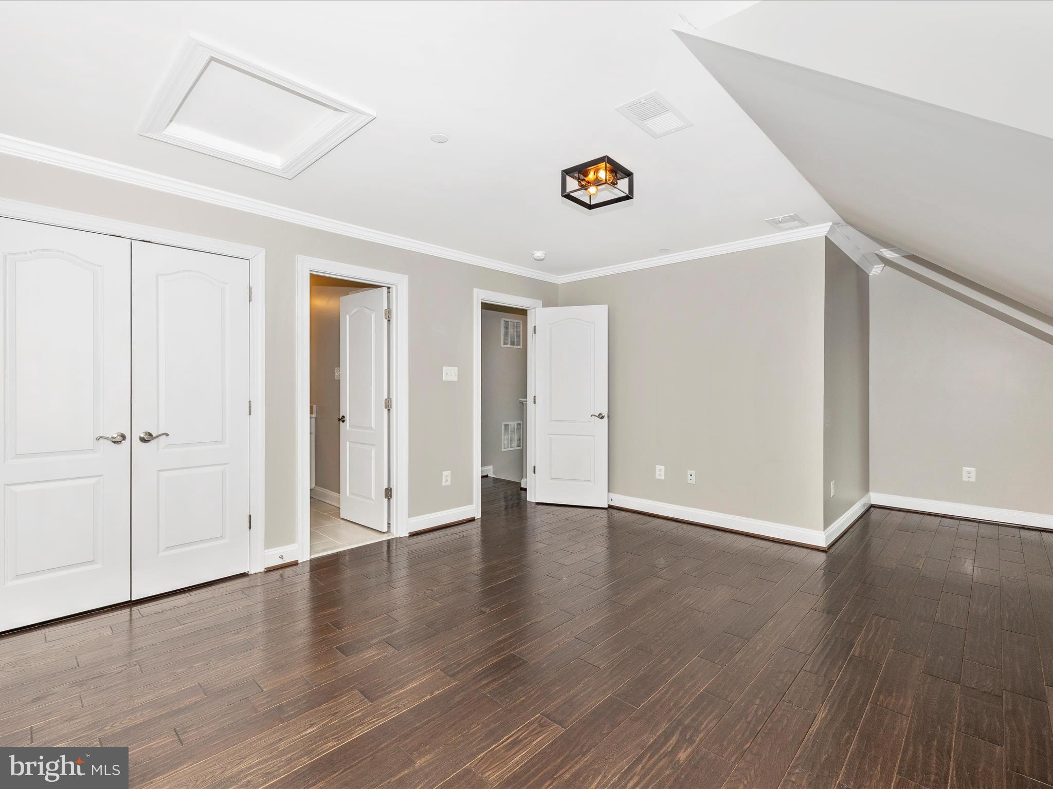 2 Maxwell Square Frederick, MD 21701 - Photo 37 of 59 Hardwood Flooring