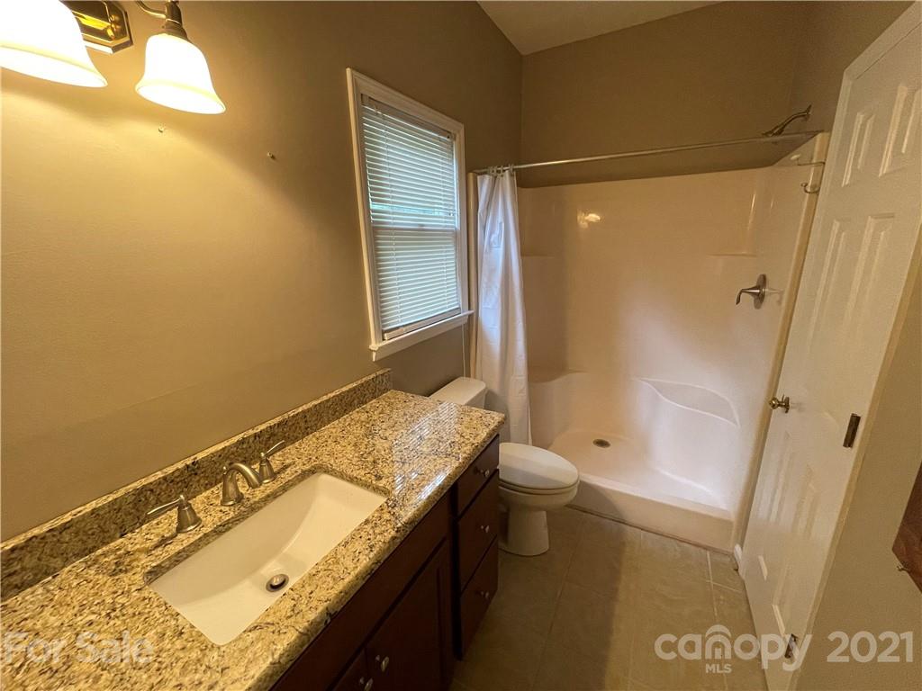 2029 Chameleon Road York, SC 29745 - Photo 11 of 23 Gallery Image 11