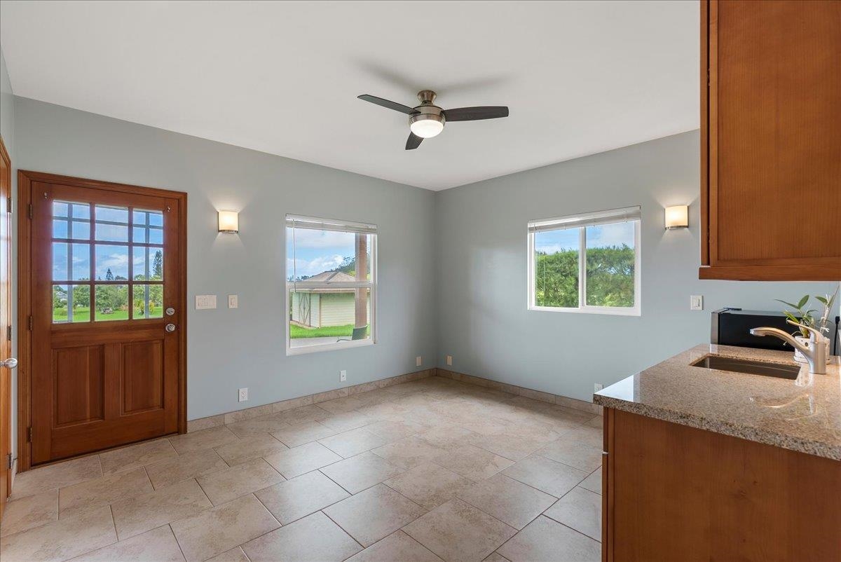 50 Uakoko Place Haiku, HI 96708 - Photo 29 of 49 Downstairs Private Suite