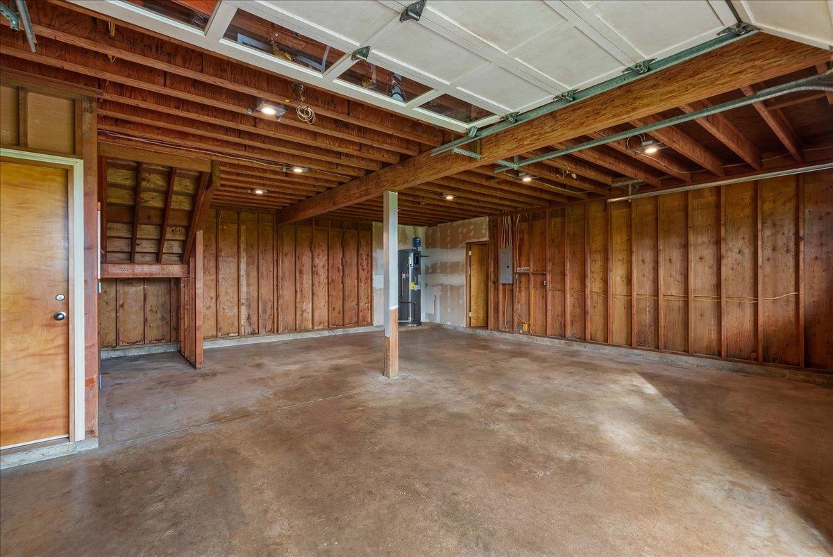 50 Uakoko Place Haiku, HI 96708 - Photo 35 of 49 2 Car Garage with Laundry