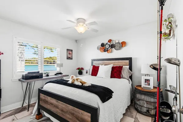 $300,000 | 101 Old Ferry Road, Unit 24A, Shalimar, FL 32579