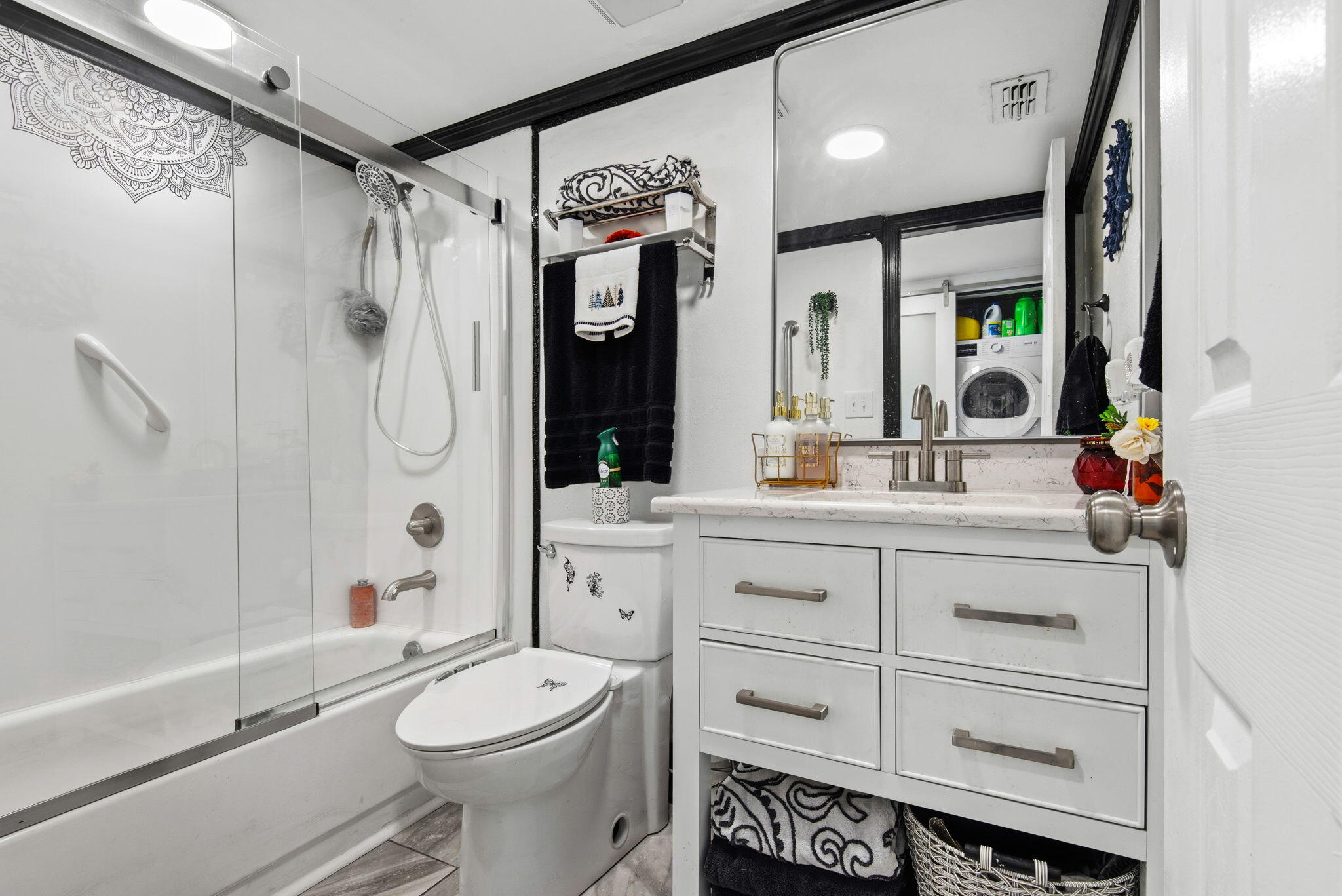 101 Old Ferry Road, Unit 24A Shalimar, FL 32579 - Photo 23 of 34 25-Finisterra_24A_20260313_110