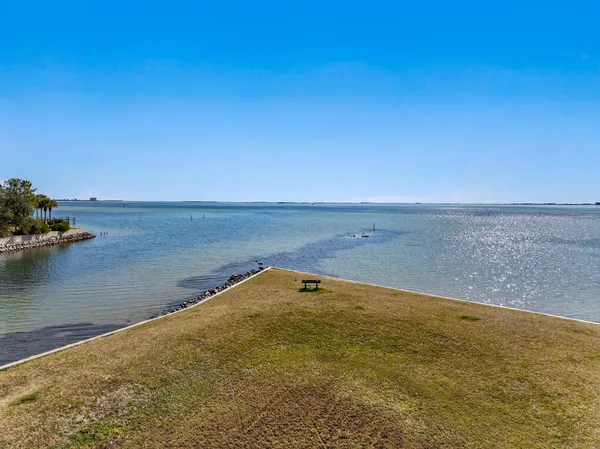 $300,000 | 101 Old Ferry Road, Unit 24A, Shalimar, FL 32579