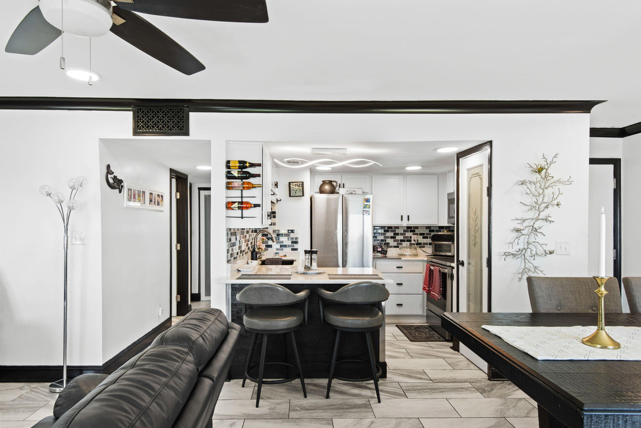 101 Old Ferry Road, Unit 24A Shalimar, FL 32579 - Photo 10 of 34 12-Finisterra_24A_20260313_45