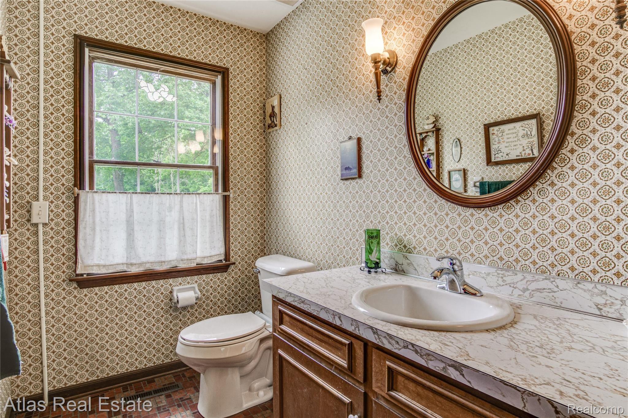 5323 Stimson Road Goodrich, MI 48438 - Photo 29 of 47 Interiors (15 of 30).jpg