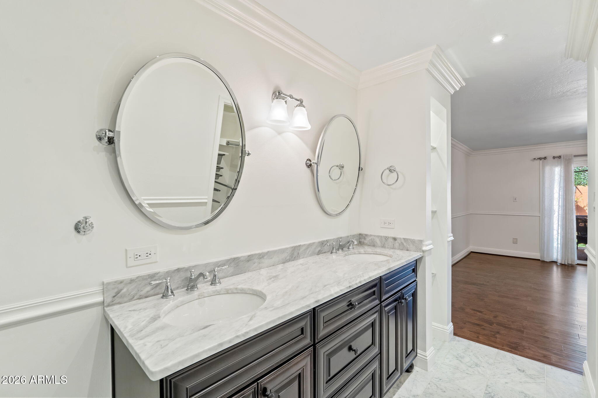 2614 East Osborn Road Phoenix, AZ 85016 - Photo 25 of 32 32-web-or-mls-DSC_8032