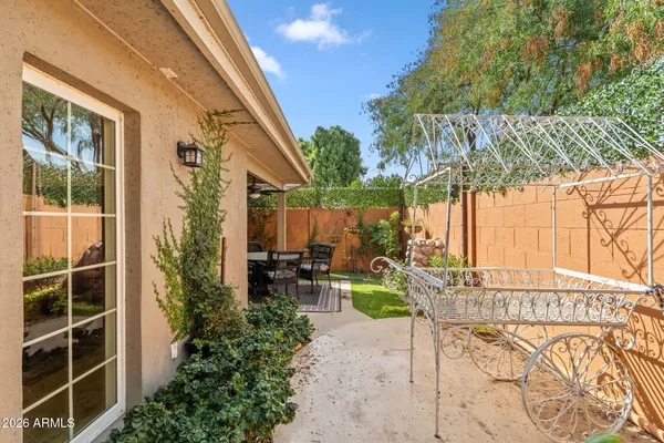 $3,150 | 2614 East Osborn Road, Phoenix, AZ 85016