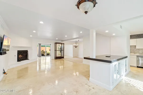 $3,150 | 2614 East Osborn Road, Phoenix, AZ 85016